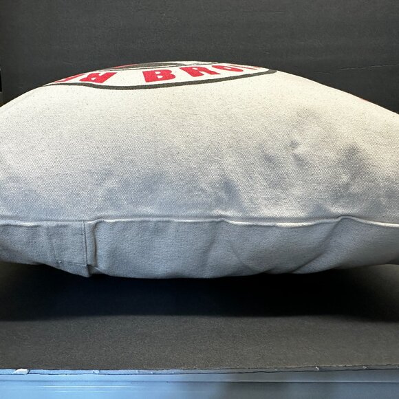 HUGE RED COMB BROILER MASH PILLOW/PILLOW INSERT INCLUDED/DISPLAYED ONLY/… - Picture 10 of 16